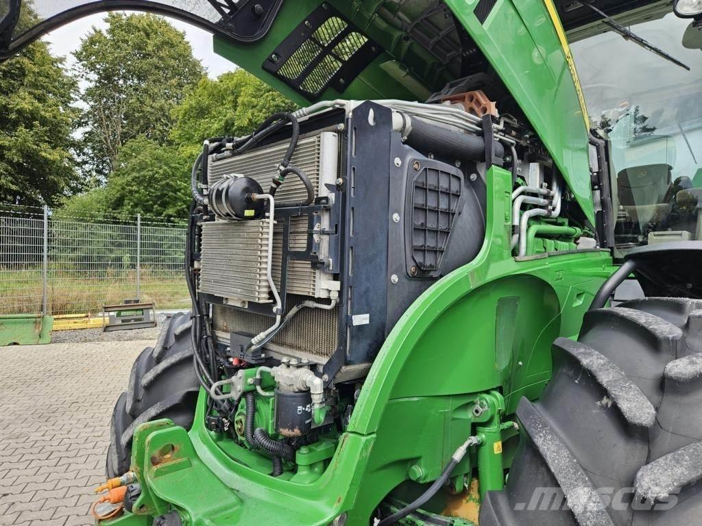 John Deere 7250R Traktorji