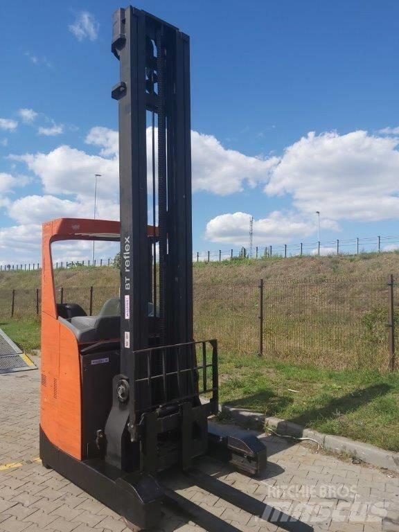 BT RR E 160 Viličarji s pomičnim teleskopom
