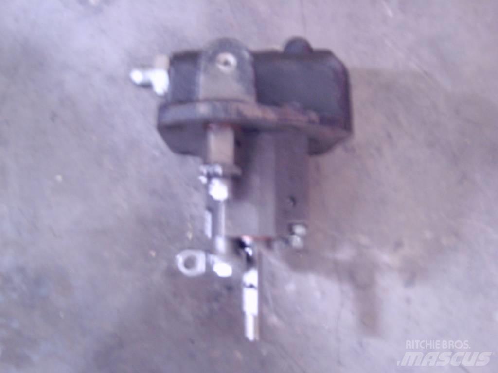 Deutz same Druge komponente