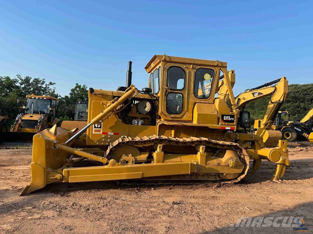 CAT D 7 G Buldožerji goseničarji