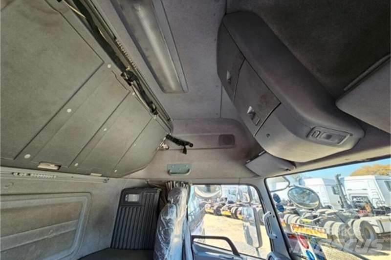 UD TRUCKS QUON Drugi tovornjaki