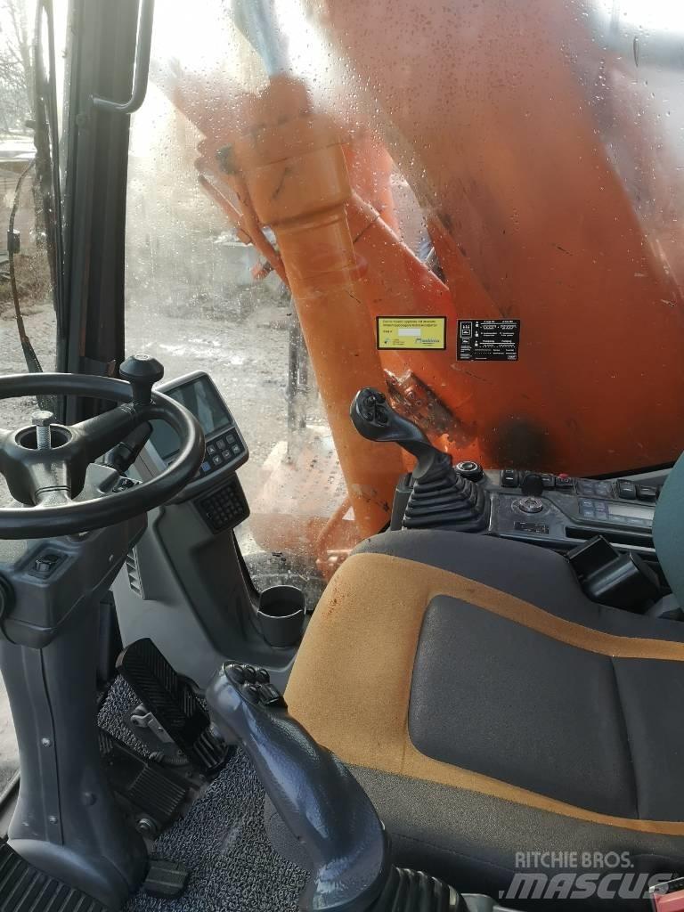 Doosan Dw 140 Bagri na kolesih