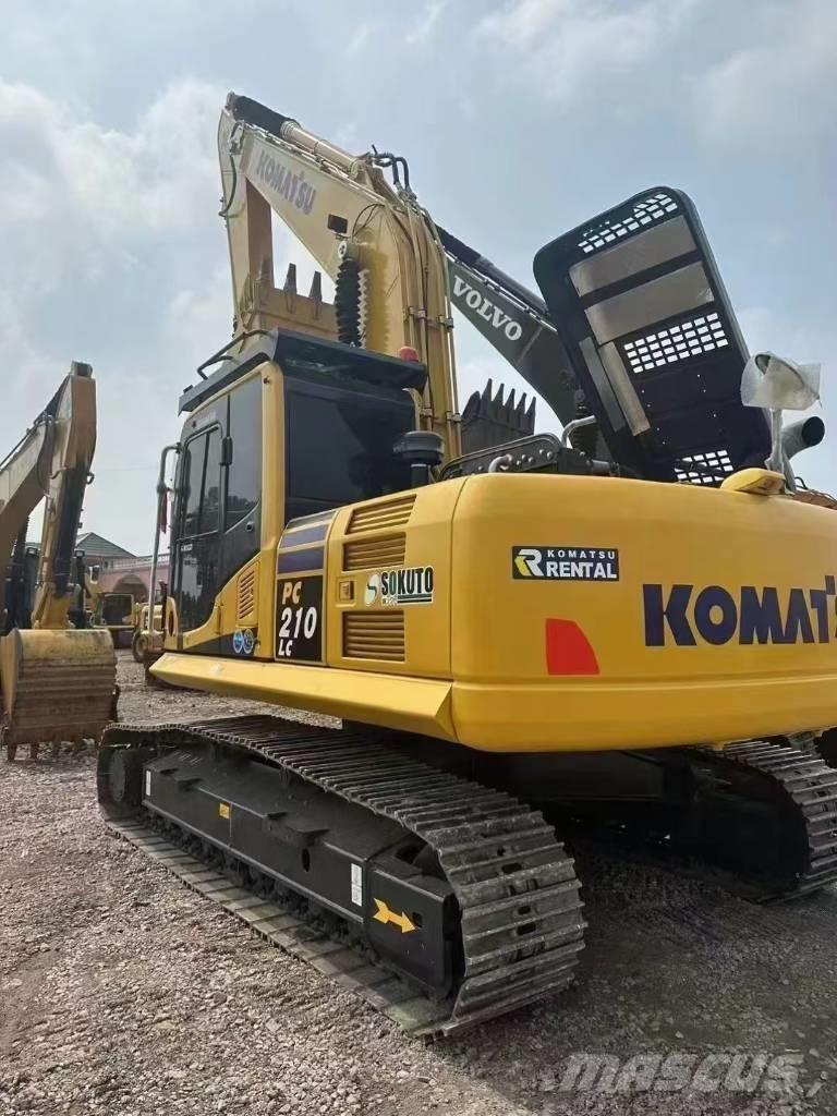 Komatsu 210-8 Bagri goseničarji