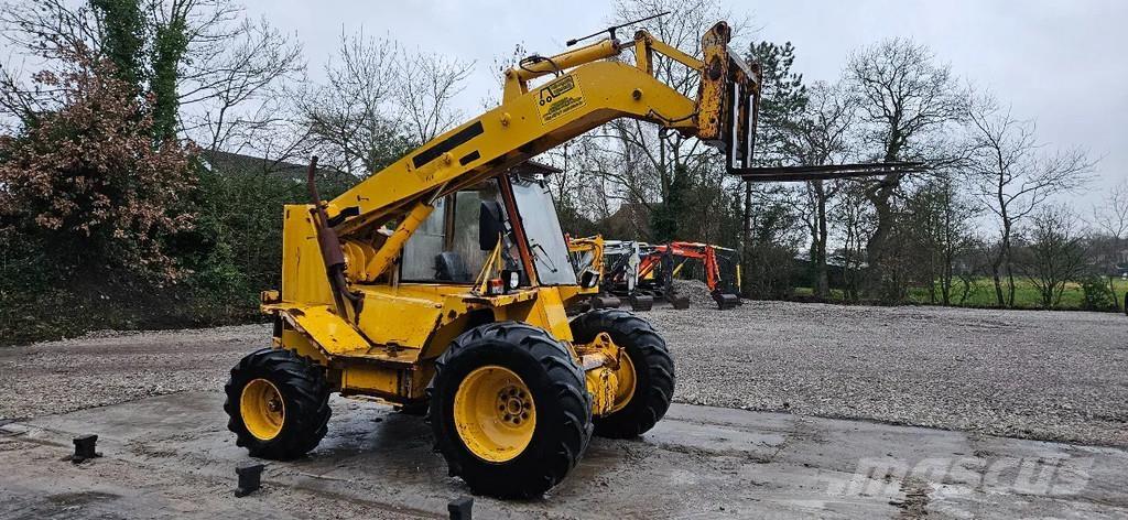 JCB 520M 2 Teleskopski viličarji