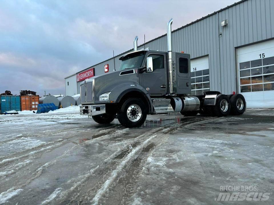 Kenworth T 880 Vlačilci