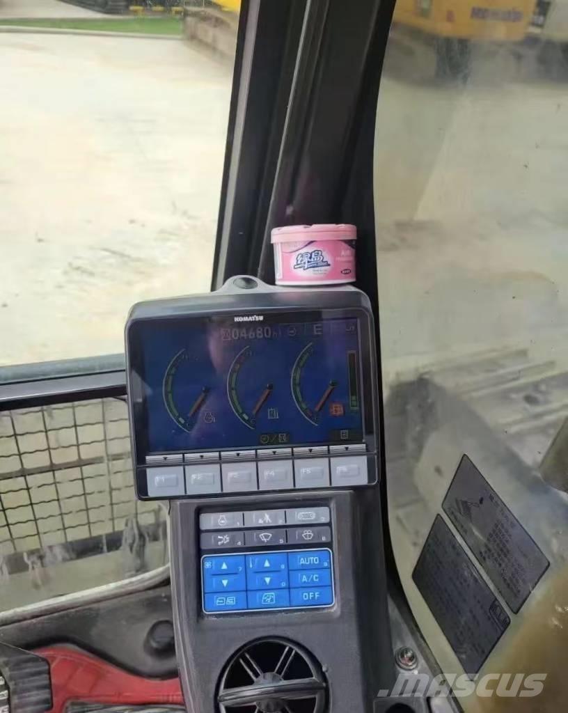 Komatsu PC 460-8 Bagri goseničarji