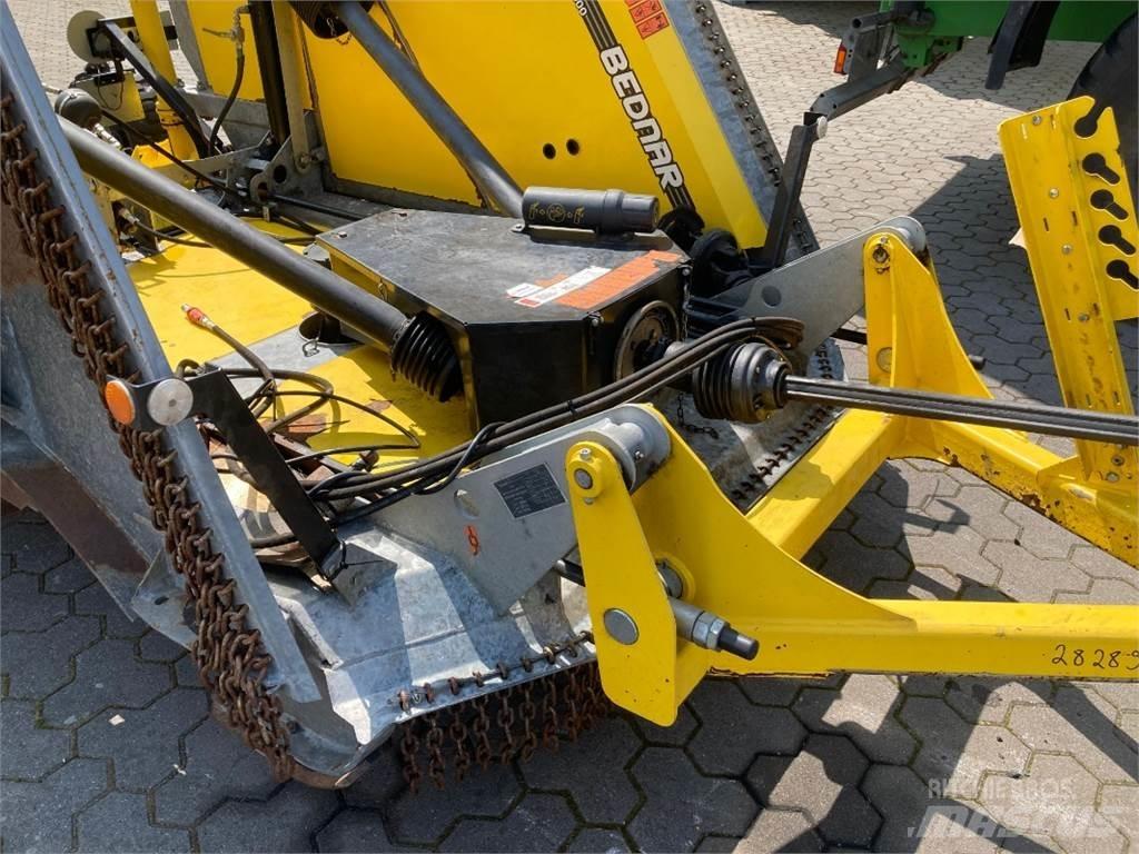 Bednar MZ 6000 Nega okolice - drugo