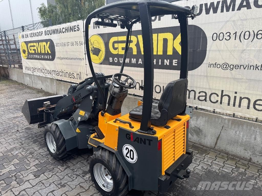 GiANT B204SW Mini nakladalci
