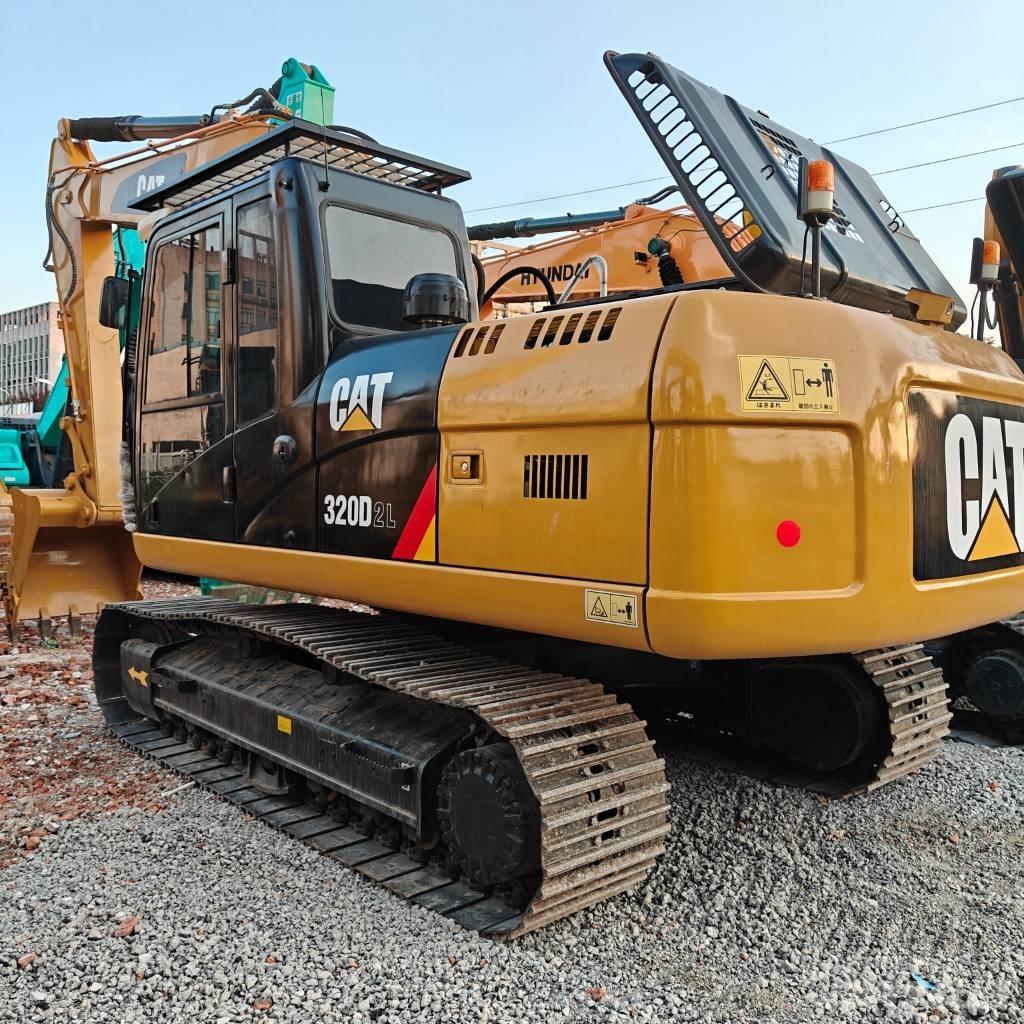 CAT 320D2L Bagri goseničarji