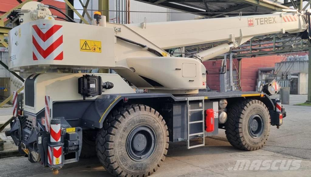 Terex RT 1070 Avtodvigala