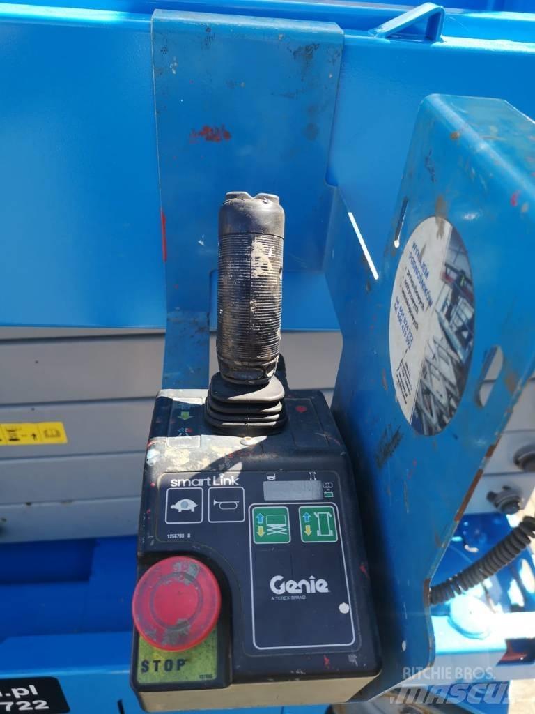 Genie GS 4047 Škarjaste dvižne ploščadi