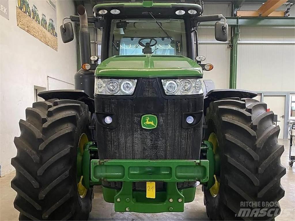 John Deere 8360R Traktorji