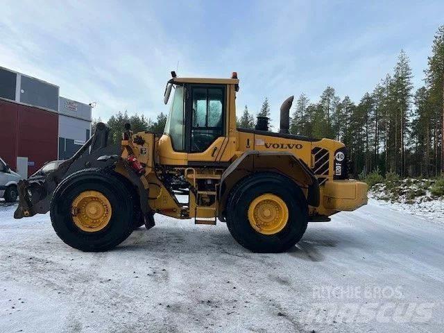 Volvo L120F Kolesni nakladalci