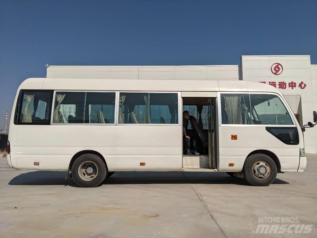 Toyota Coaster Bus Mini avtobusi