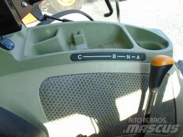 John Deere 4066 R Traktorji