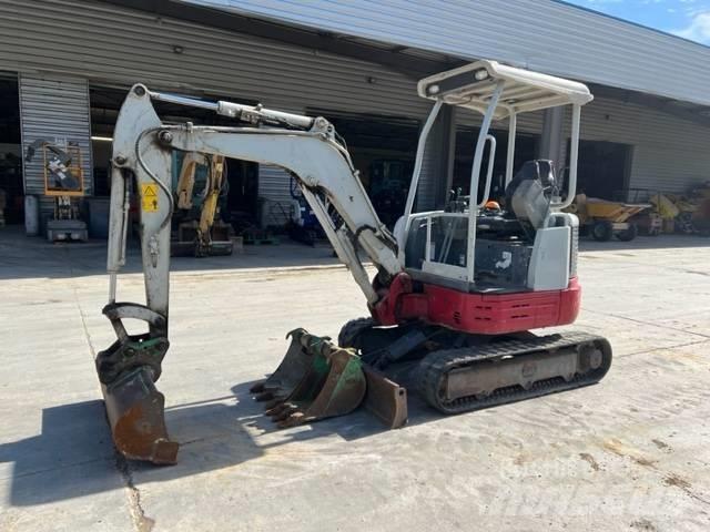 Takeuchi TB23R Mini bagri <7t