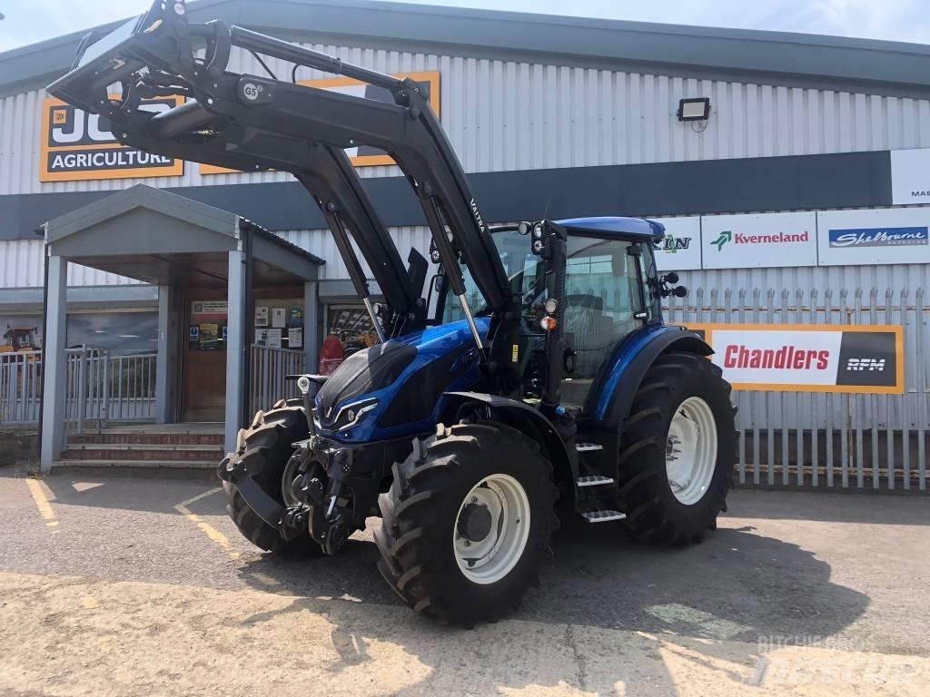 Valtra G 125 Traktorji