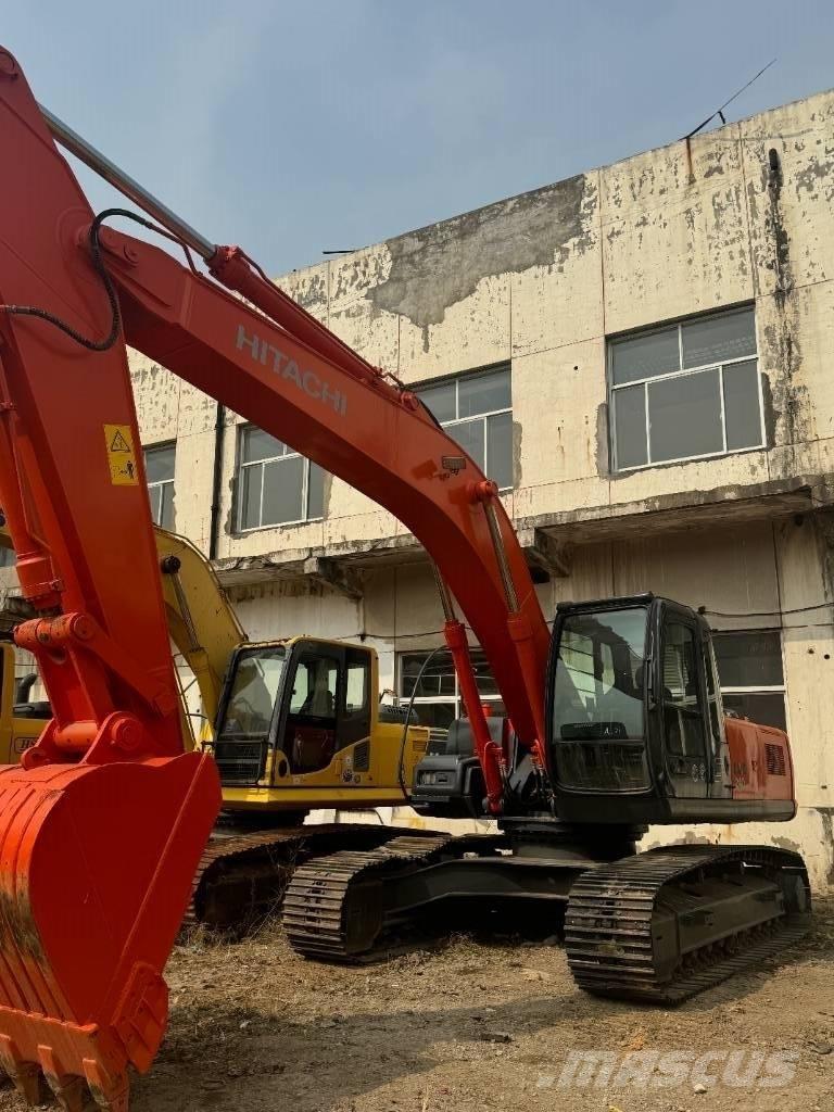 Hitachi ZX 240 Bagri goseničarji