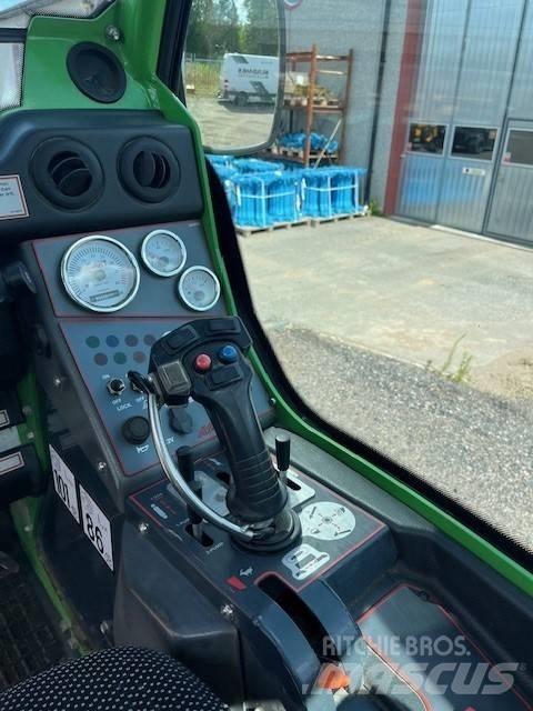 Avant 760 I Skid steer mini nakladalci