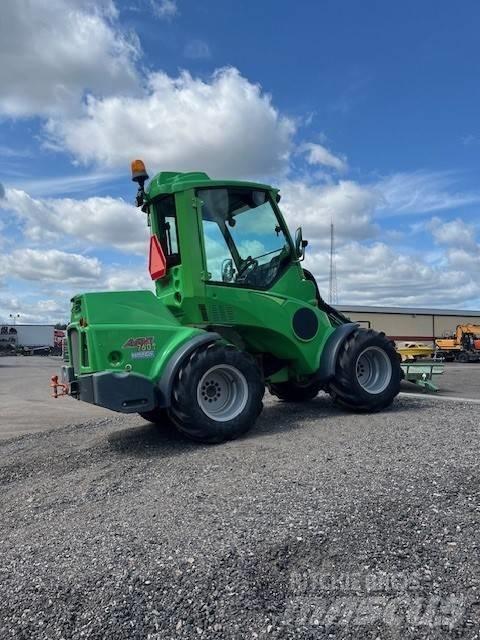 Avant 760 I Skid steer mini nakladalci