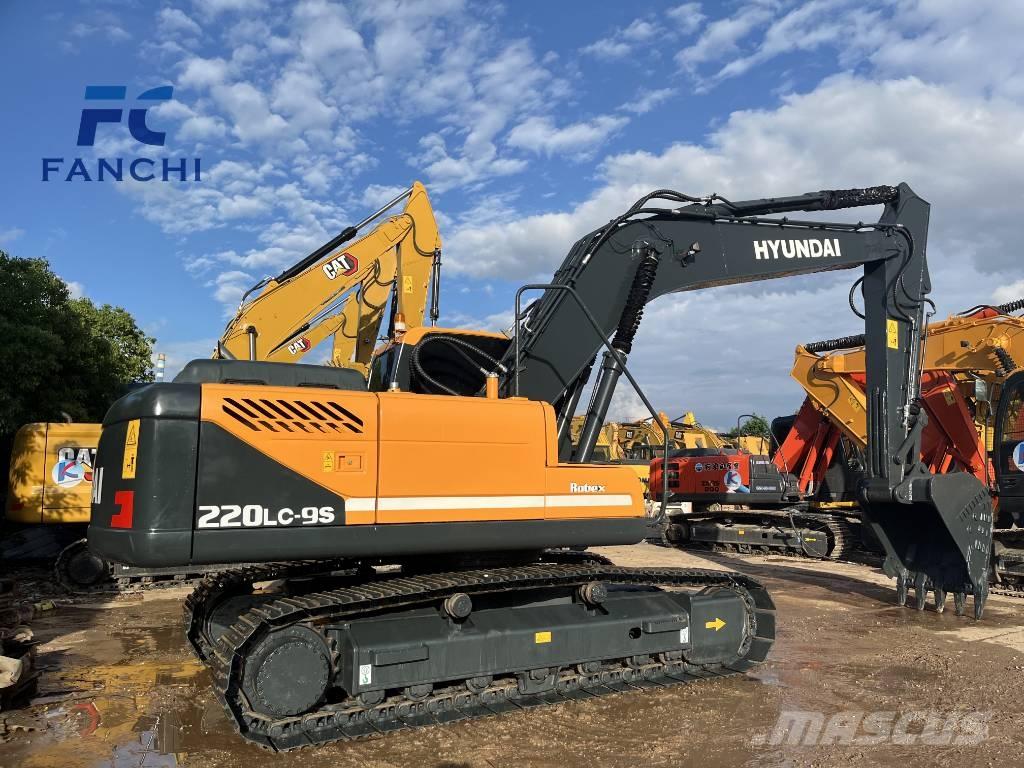 Hyundai 220LC-9S Bagri goseničarji
