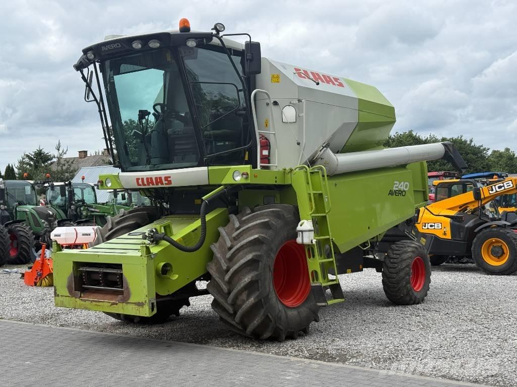 Claas Avero 240 Kombajni