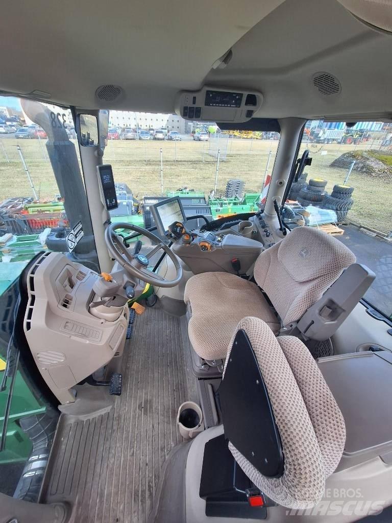 John Deere 6R250 Traktorji