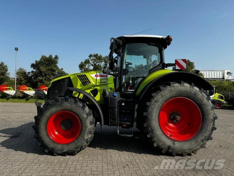 CLAAS AXION 810 Traktorji
