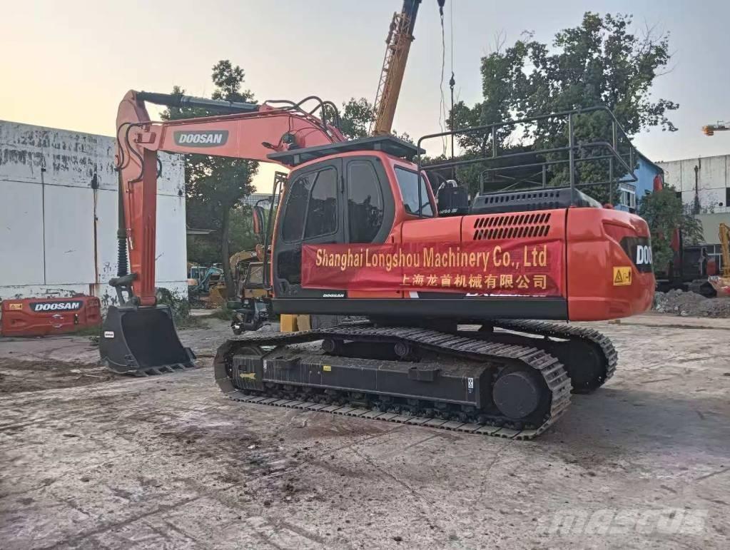 Doosan DX 225 LC-9C Bagri goseničarji