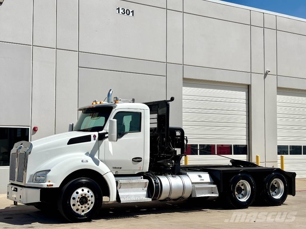 Kenworth T 880 Vlečna vozila za tovornjake