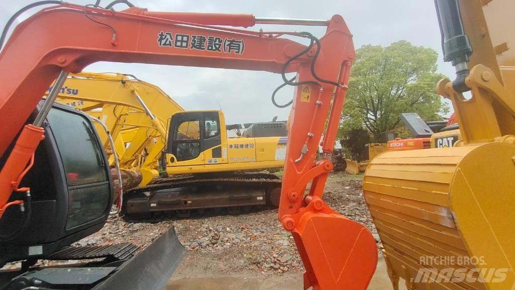 Hitachi ZX 70 Mini bagri <7t