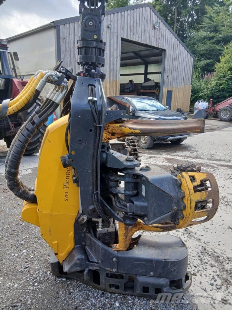 Ponsse Bear 8W Harvesterji