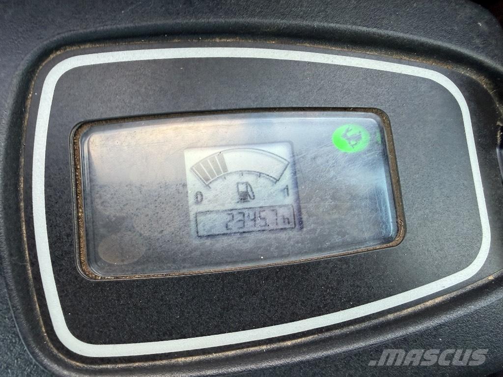 JCB 8026 CTS Mini bagri <7t