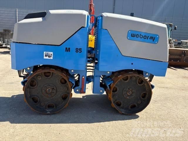 Weber MC 85 Kompaktorji tal