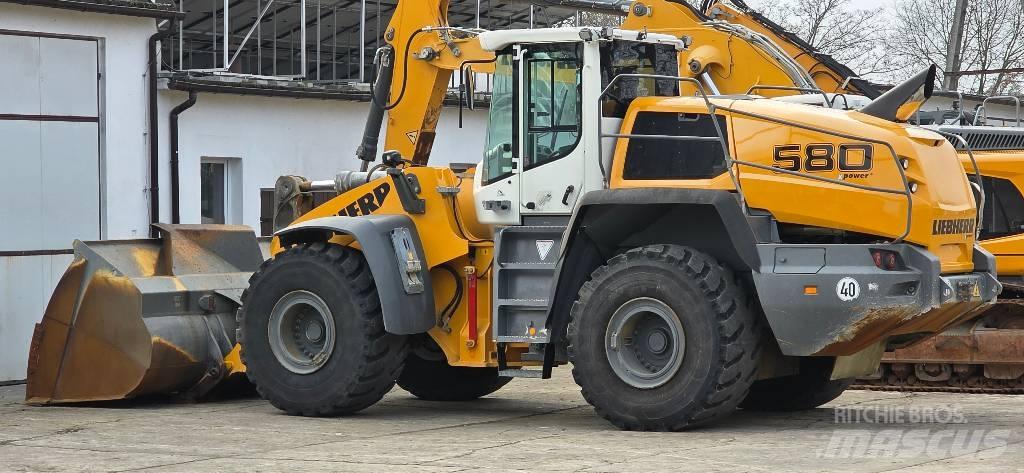 Liebherr L 580 Kolesni nakladalci