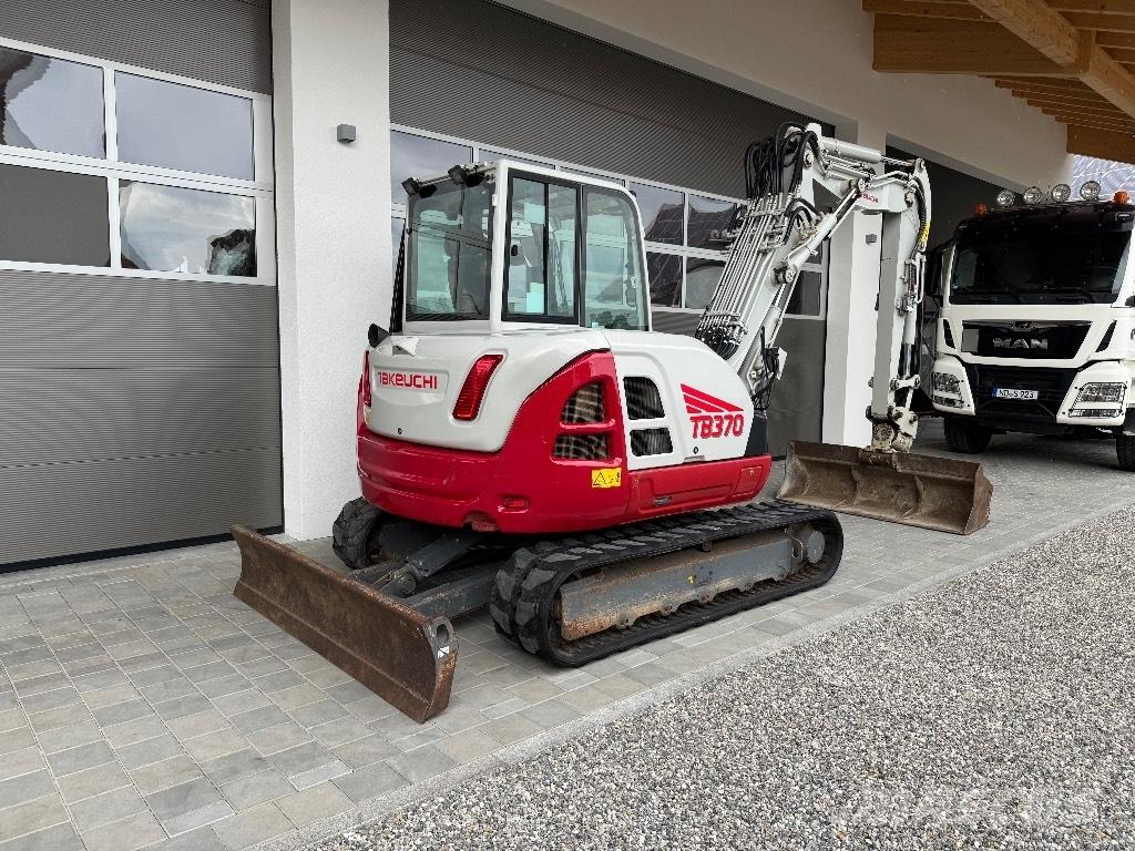 Takeuchi TB 370 Mini bagri <7t