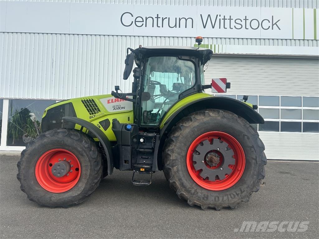 CLAAS Axion 870 Traktorji