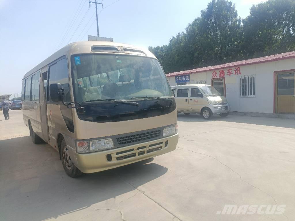 Toyota Coaster Bus Mini avtobusi
