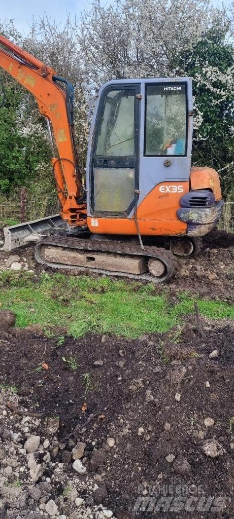 Hitachi Ex35 Mini bagri <7t