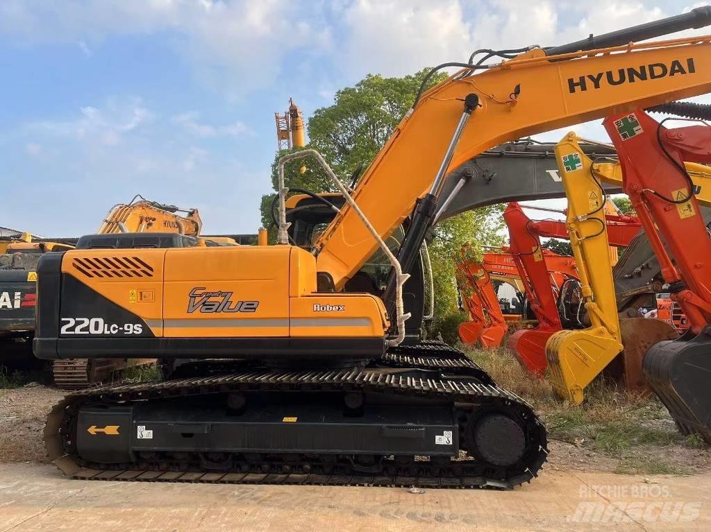 Hyundai R220LC-9S Bagri goseničarji