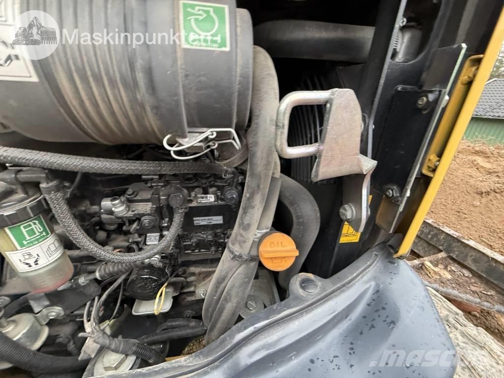 Komatsu PC 26 MR-3 Mini bagri <7t