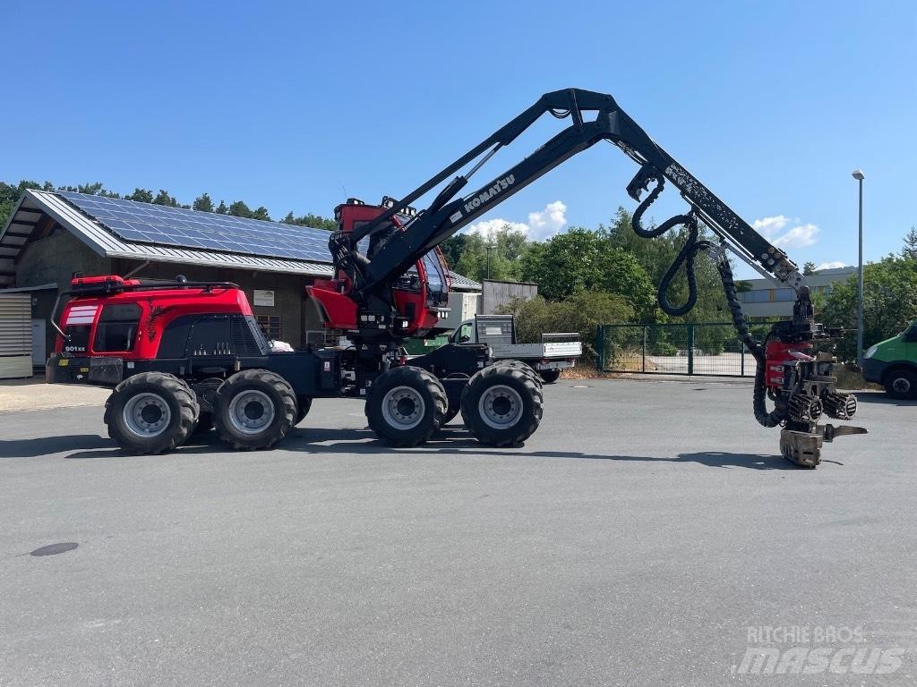 Komatsu 901 XC Harvesterji