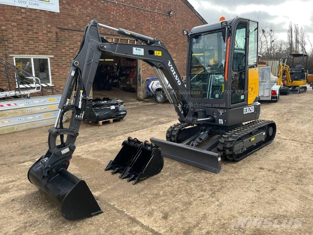 Volvo ECR 25 D Mini bagri <7t