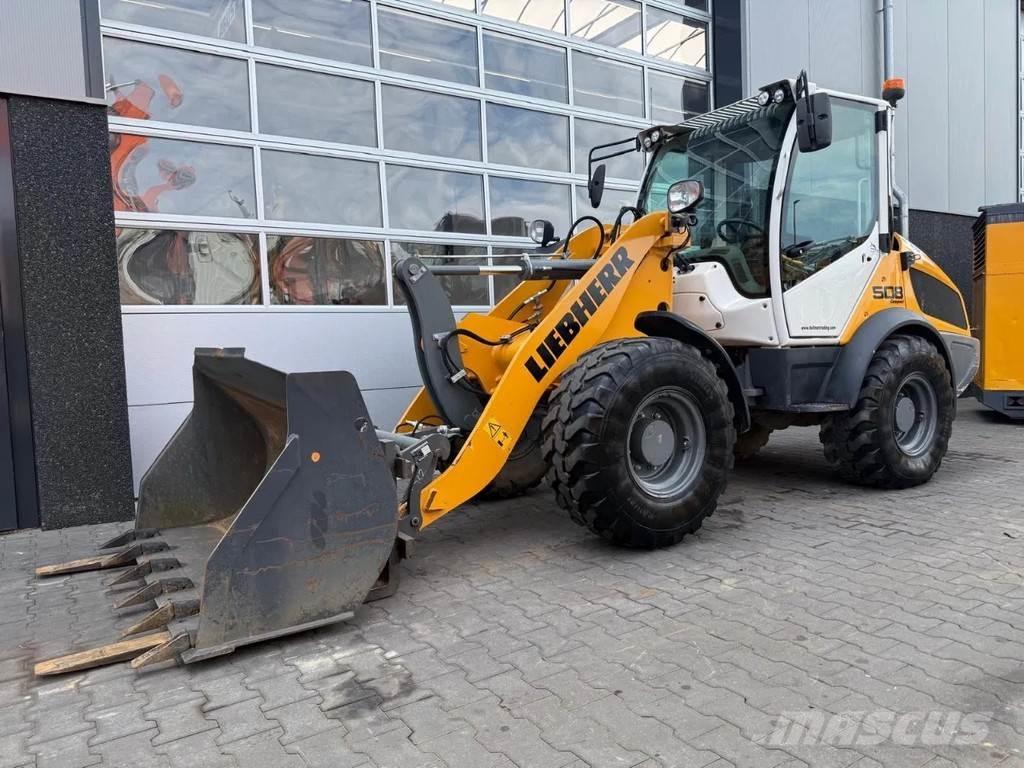 Liebherr L508 Kolesni nakladalci