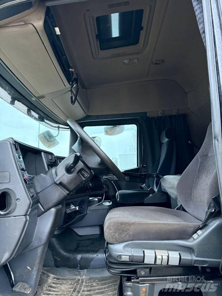 Scania R 560 Tovornjaki za hlode
