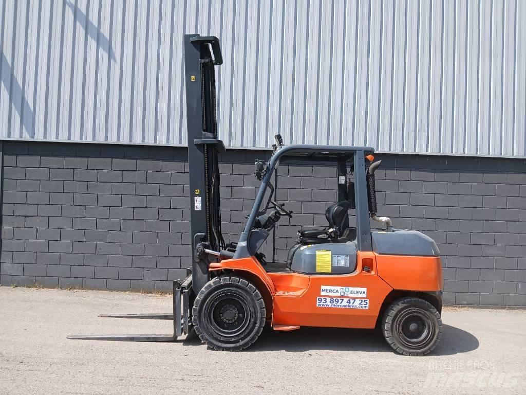 Toyota 42-7 FD 40 Dizelski viličarji