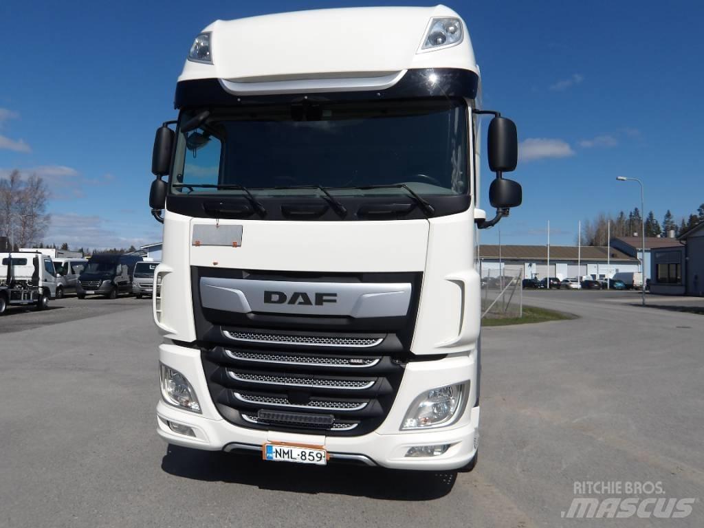 DAF XF 530 6x2 Vlačilci