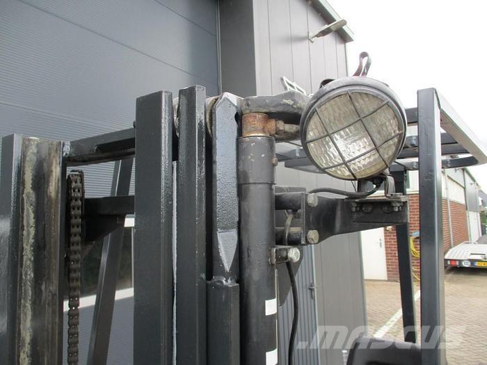 Still R 50-15 Električni viličarji