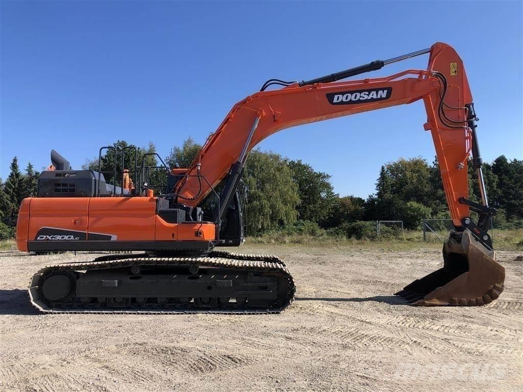 Doosan dx300 Bagri goseničarji