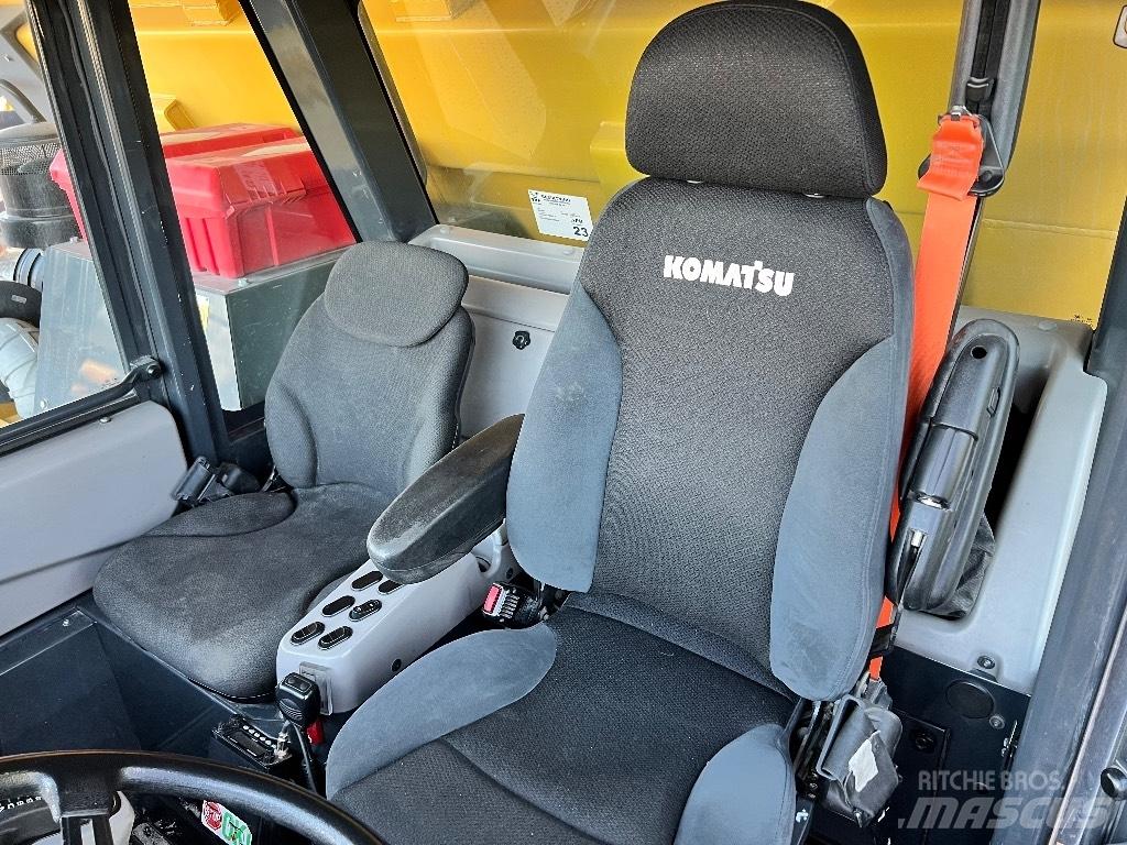 Komatsu 605-8 Togi demperi